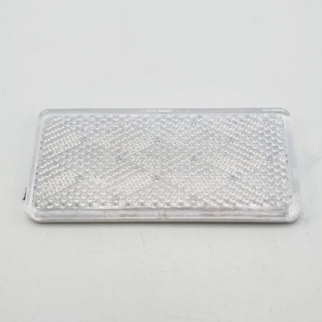 Світловідбивач  прямокутний на самоклеючій основі YP-17  (вир-во YUCEPLAST)