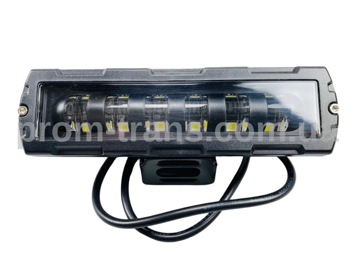 Прямокутна протитуманна світлодіодна лампа для позашляховика фара 30W LED 6 LED діодів 3D лінза 9-32V 2328-1