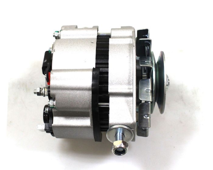 Генератор ВАЗ 2104, 2105, 2107 1.3/1.5 1979->, ВАЗ 2108-21099 1.3/1.5/1.6 1984 ОЕМ Г222.3701 AT 1222-008GE-73