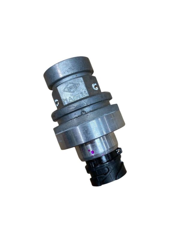 Датчик імпульсів МАЗ, ПАЗ, КамАЗ 8-ми імпульсний (аналог 4202.3843, ДСЭ-2) ПД8136 (вир-во ВЗЭП)