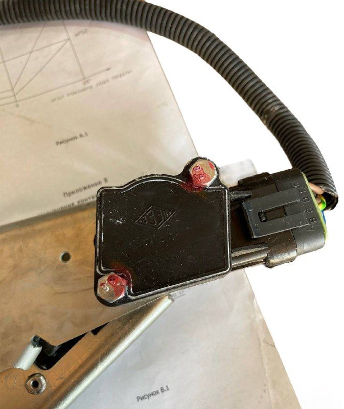 Електронна підвісна педаль управління акселератором КрАЗ-63221-04, двигун ЯМЗ-651100-23 ФР8150 (вир-во ВЗЭП)