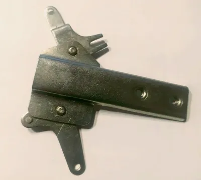 Важіль тяги замка двері задка ГАЗ 3302,2217,2705 2705-6305056