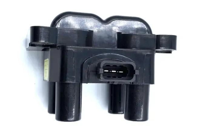 Котушка запалювання ВАЗ-2110 нового зразку (1,6 - 8 клап) (57.3705) 2111-3705010 (вир-во Омега)