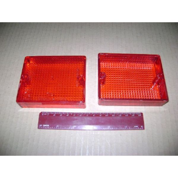 Скло ліхтаря заднього ЛАЗ, ЛіАЗ  ФП 115-01/ФП 117-01 (вир-во АЕА)