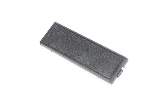 Заглушка радіоприймача ГАЗ 2217, 2705 3302-7901019