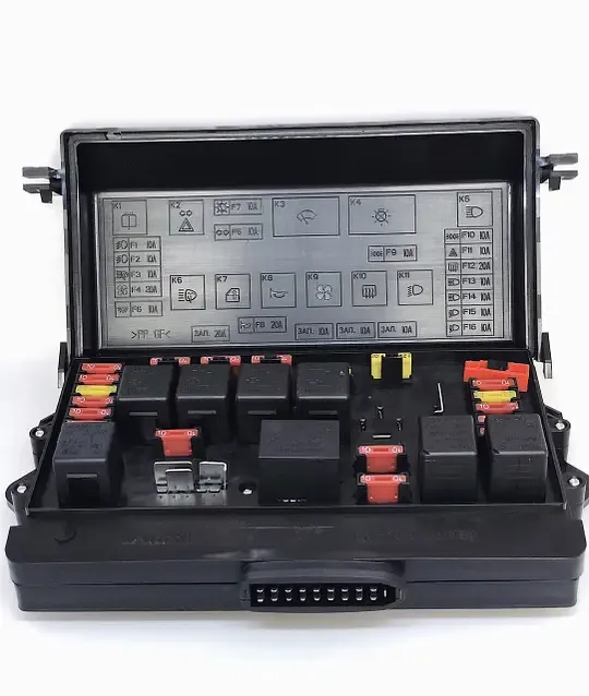 Блок запобіжників ВАЗ 2108, 2109, 21099 старого зразка з єврозапобіжниками 173.3722-01 (вир-во АВАР)