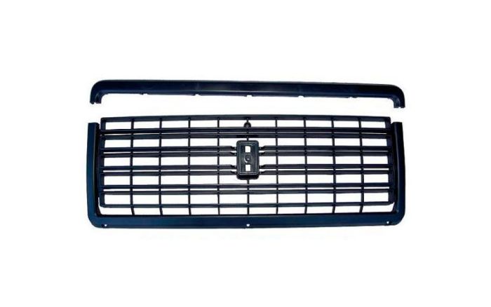 Решітка радіатора ВАЗ 2107 чорна + молдинг 2107-8401014