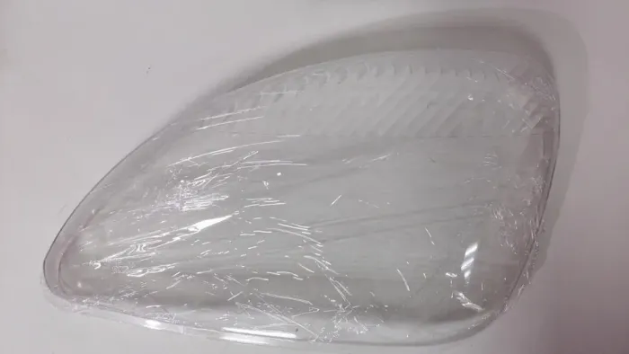 Скло фари ГАЗ 3302, 2217 нового зразку ліве 1305.630.136 (вир-во Формула Света) 