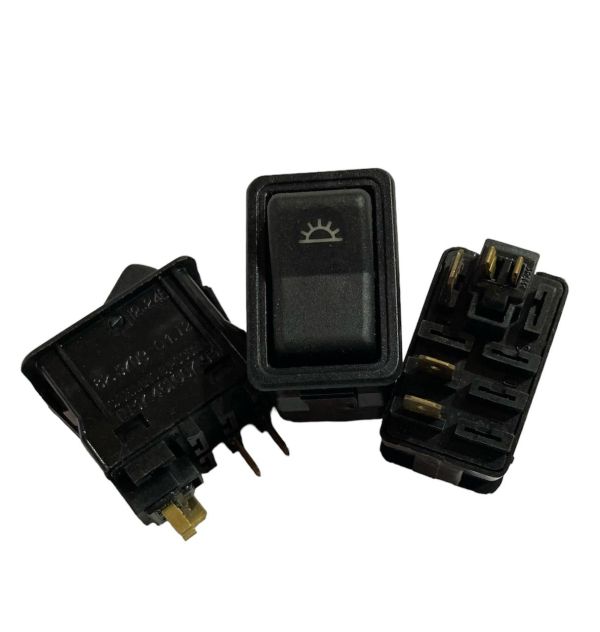 Клавіша освітлення салону ГАЗ 3110 82.3709-01.12 (вир-во Автоарматура)