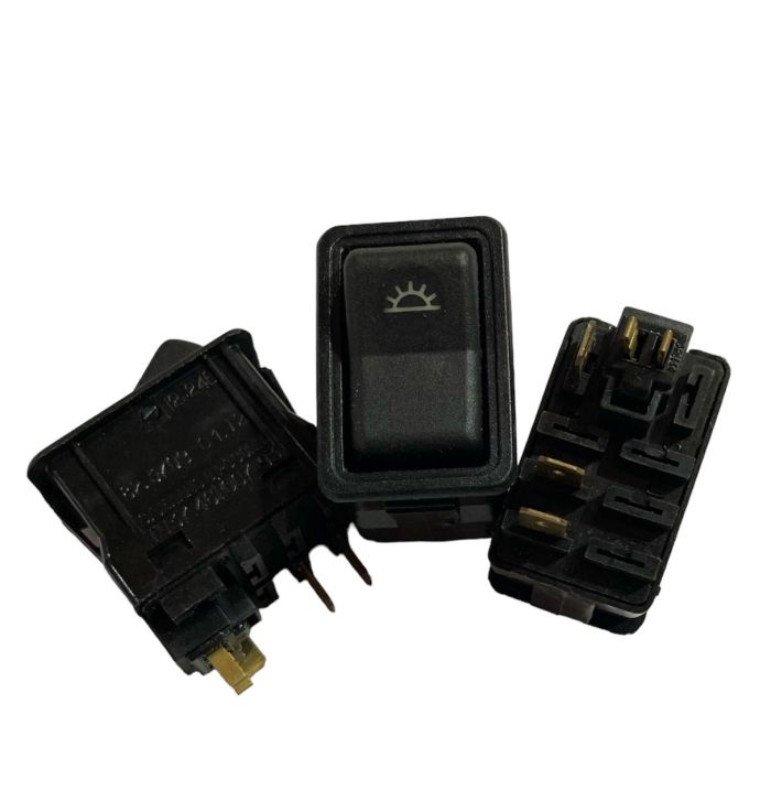 Клавіша освітлення салону ГАЗ 3110 82.3709-01.12 (вир-во Автоарматура)