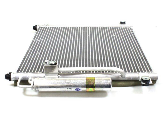 Радіатор кондиціонера CHEVROLET AVEO 1.5  з 2005 р.в AT 9635-200RA