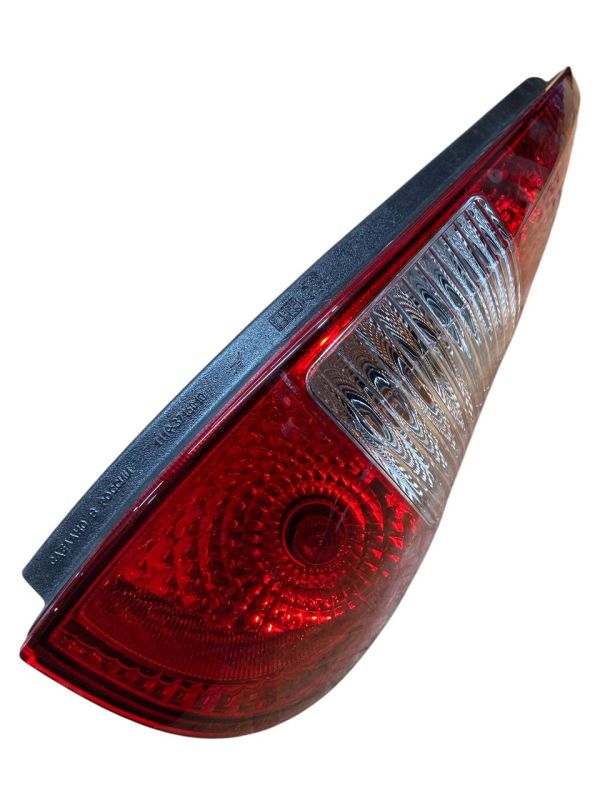 Ліхтарі задні ВАЗ 1119 Калина 1119-3716010/11 комплект (вир-во ДААЗ)