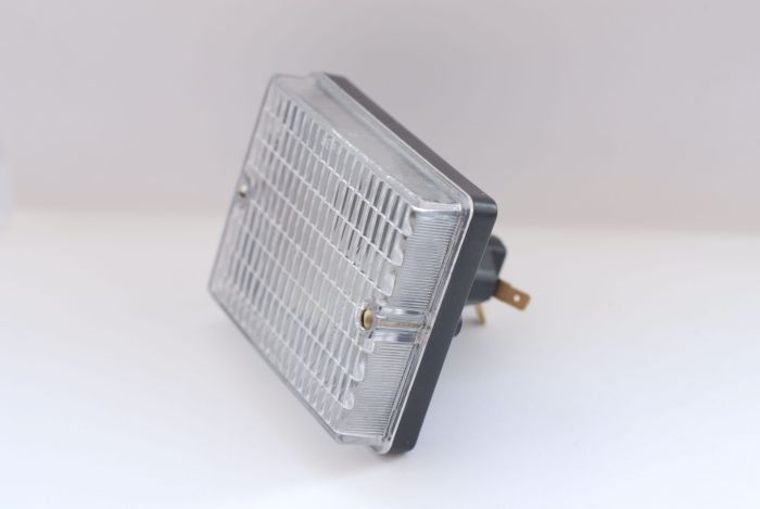 Ліхтар заднього ПАЗ, ЛАЗ, Богдан, ATAMAN, ISUZU білий великий ФП117В-01 (вир-во АЕА)