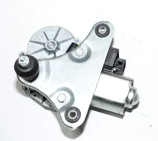 Моторедуктор склоочисника Niva Chevrolet задній (мотор двірників) 113.6313100 (вир-во КЗАЭ)