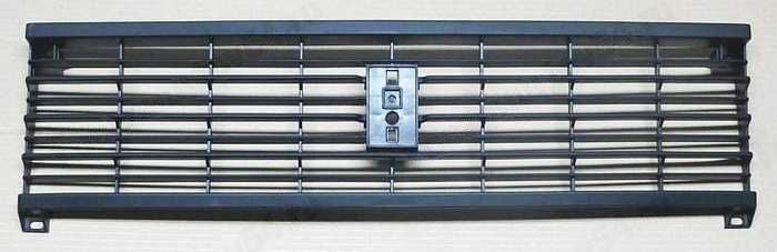 Решітка радіатора чорна заводська ВАЗ 2105 2105-8401014