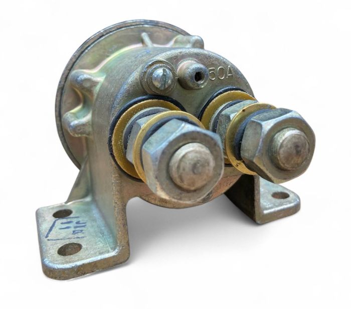 Вимикач маси ВК860В 24В МАЗ, КамАЗ, ГАЗ (вир-во СОАТЭ) 1410.3737, 5320-3737010-10